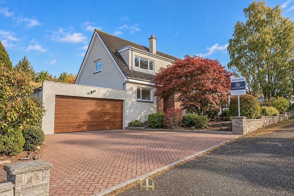 Property photo 2 of 49 Rivendell-0002.Jpg