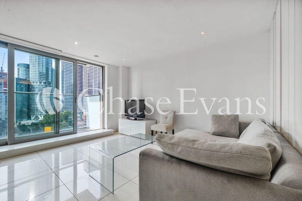 Property photo 1 of 20 West Tower, Pan Peni