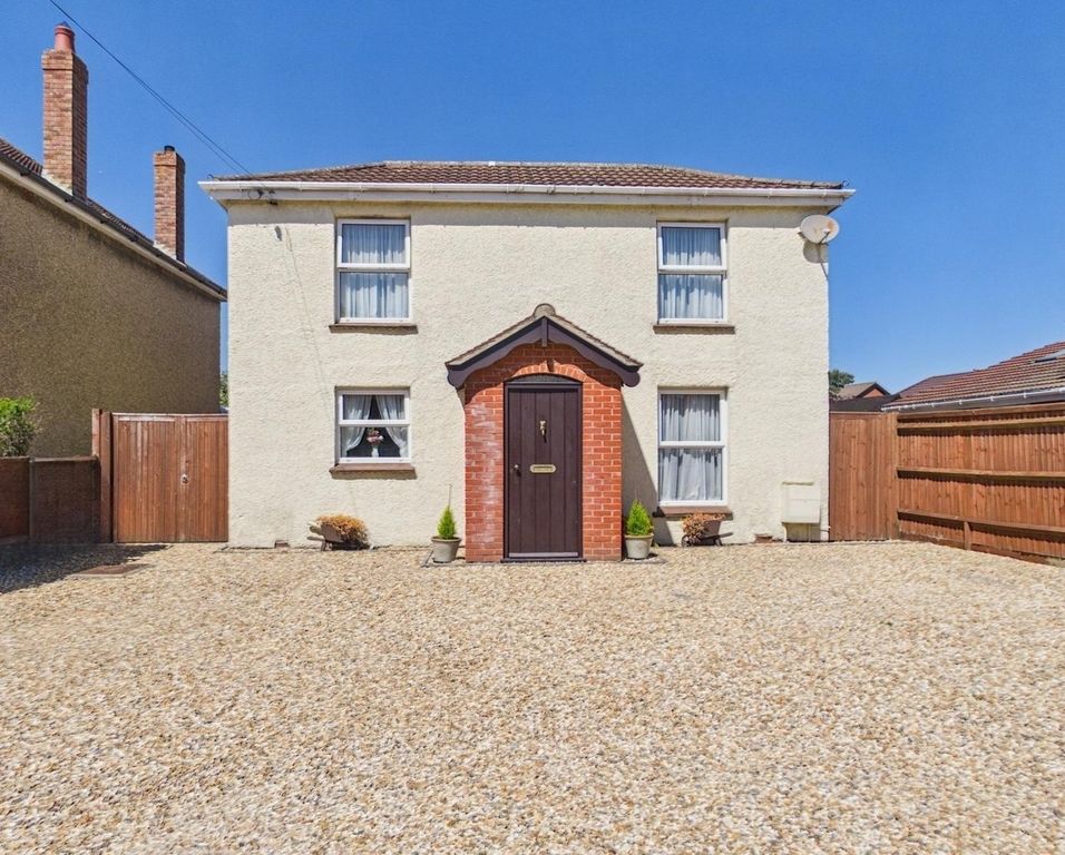 Property photo 1 of 18