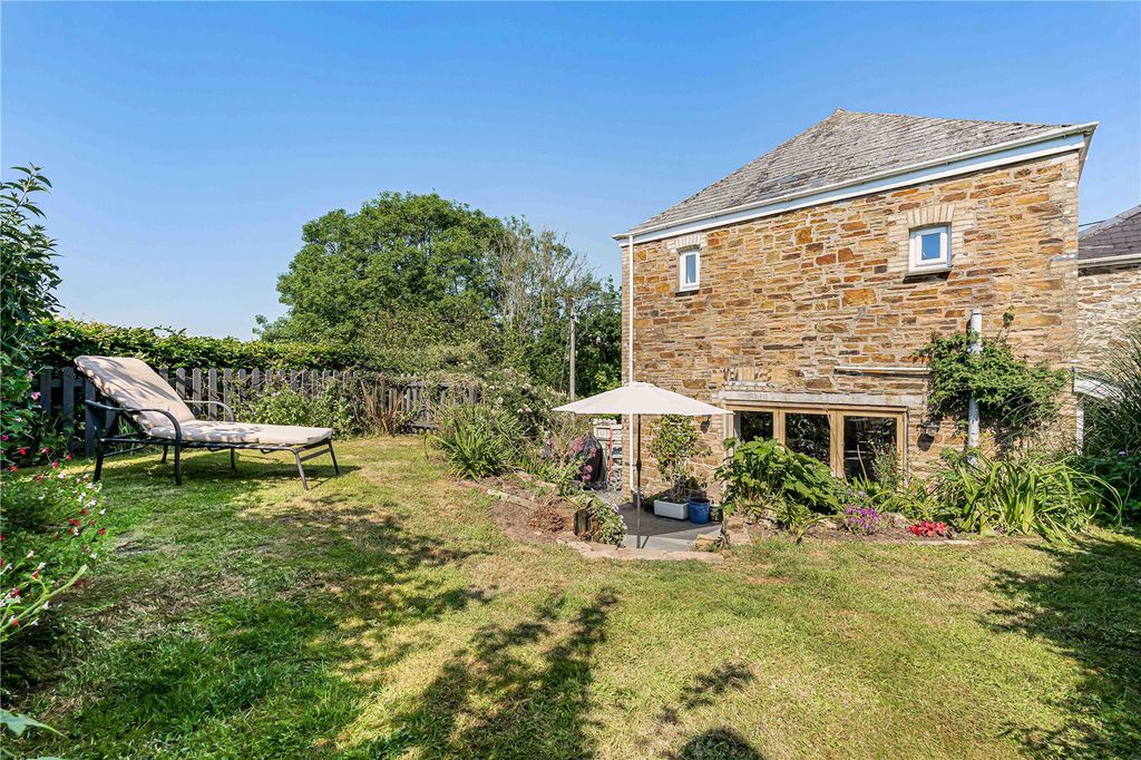 Property photo 3 of 19 Picture No. 07