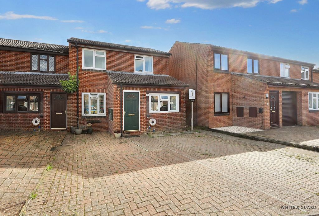 Property photo 1 of 10