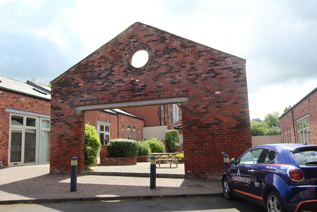 Property photo 1 of 19 Img_6990