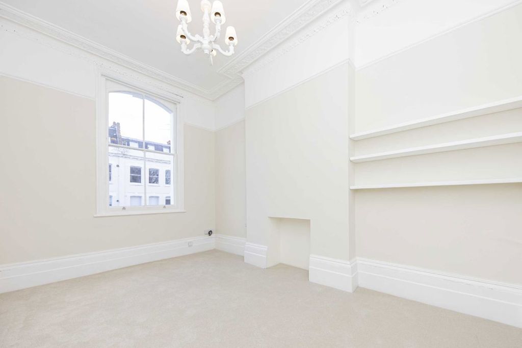 Property photo 3 of 7