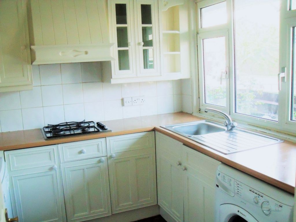 Property photo 2 of 8 Photo 2