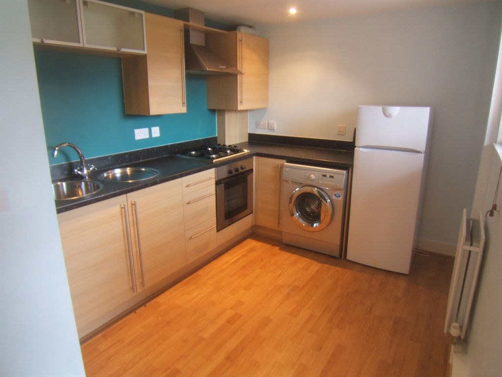 Property photo 1 of 9