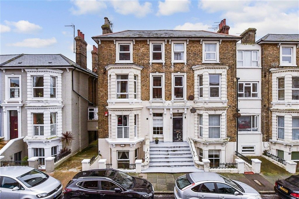 Property photo 1 of 17 External (Web) - Yes