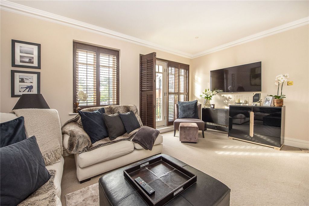 Property photo 2 of 15 Picture No. 07