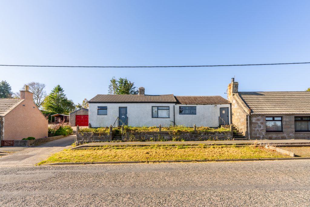 Property photo 1 of 5