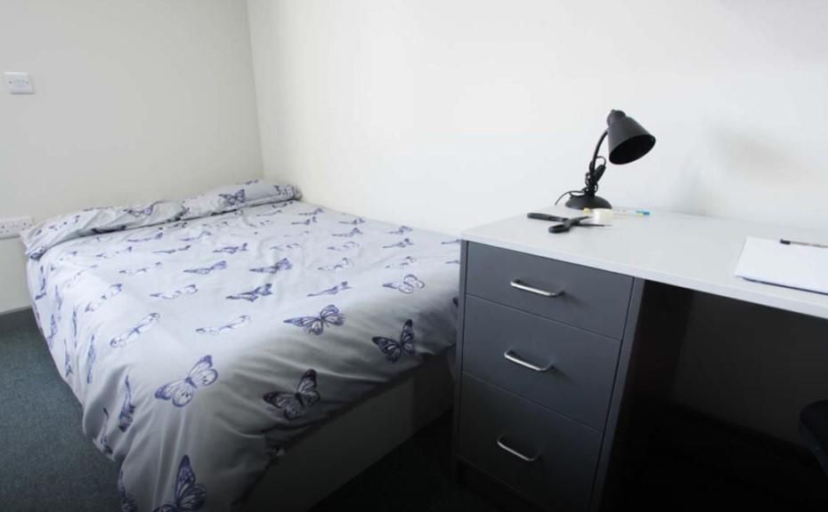 Property photo 3 of 9 Property Photo