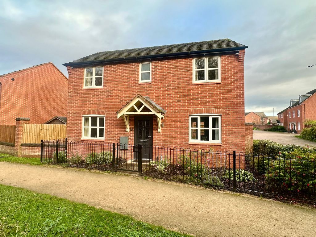 Property photo 1 of 24