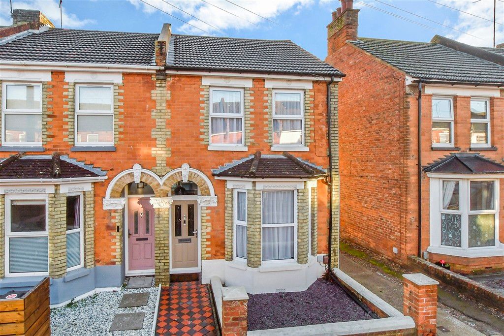 Property photo 1 of 11 External (Web)