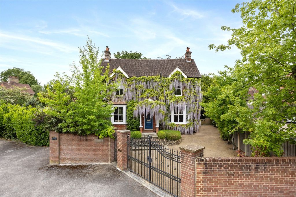Property photo 3 of 14 Picture No. 16