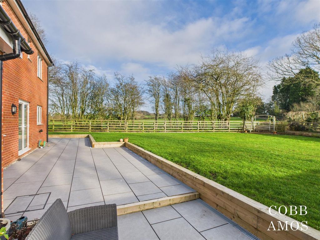 Property photo 2 of 29 Cam02803G0-Pr0253-Still031.Jpg