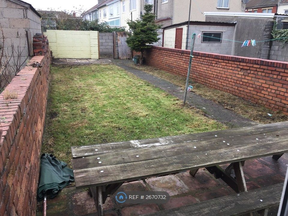 Property photo 2 of 10 Back Garden