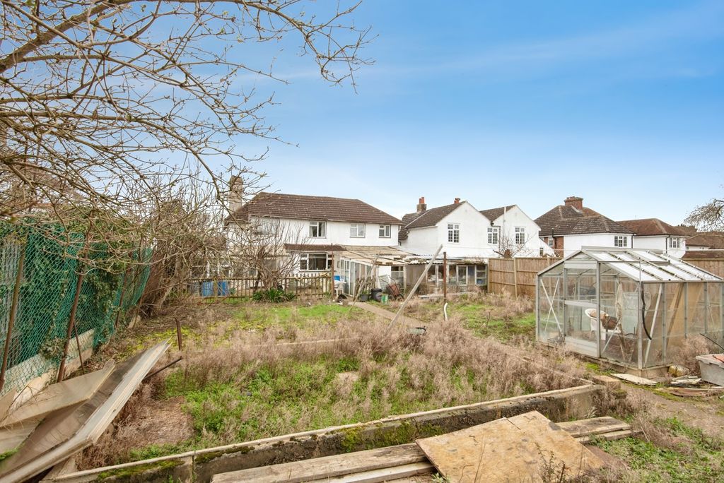 Additional image 16 of 5 bed detached house for saleGlebe Road, Letchworth Garden City SG6