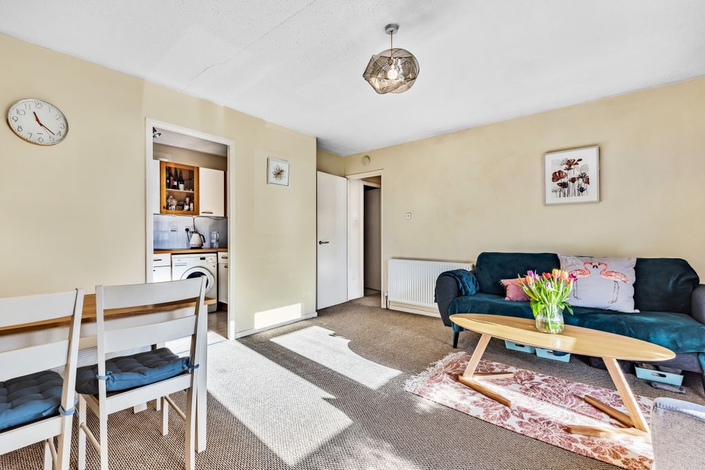 Property photo 3 of 6 808426 (3)