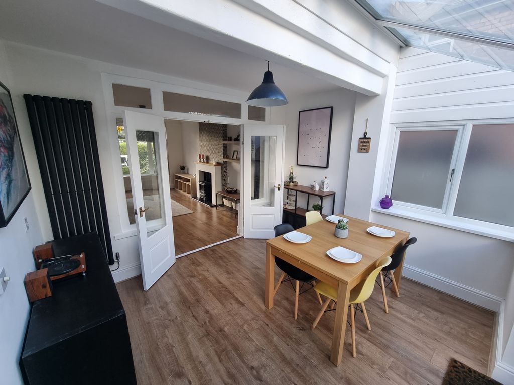 Property photo 3 of 13 E7d38F65-9c5A-42E8-999A-0A4Bd8815145