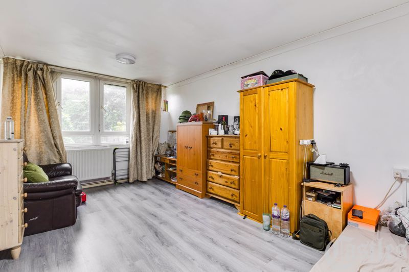 Property photo 3 of 13 Photo 2