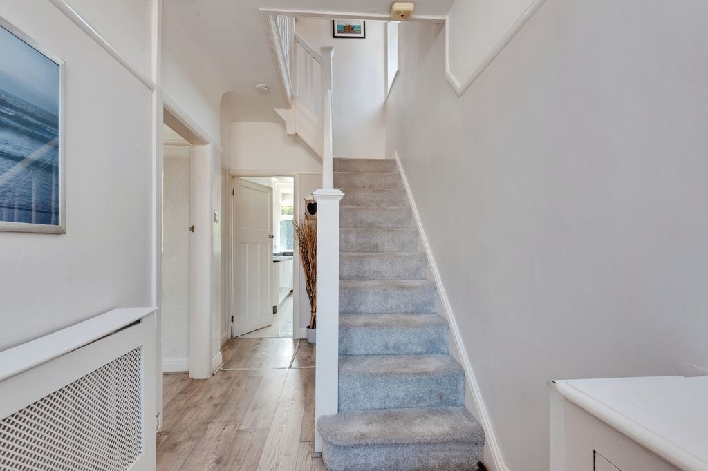Property photo 2 of 20 Pbox-Img.Jpg