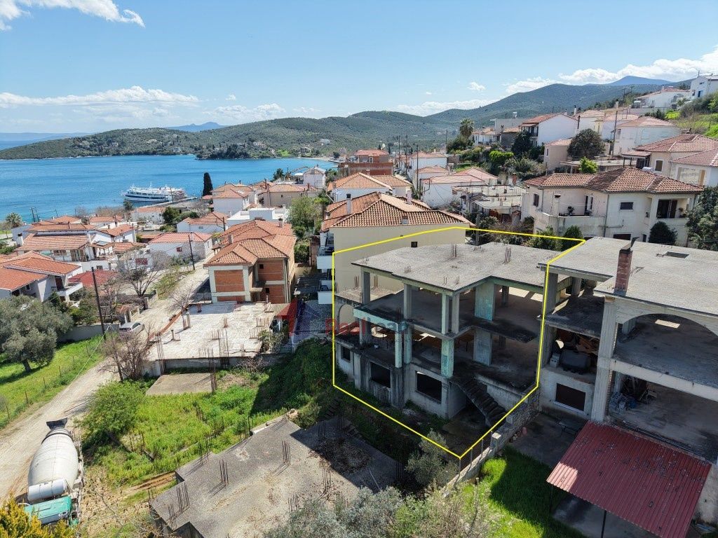 Property photo 1 of 30