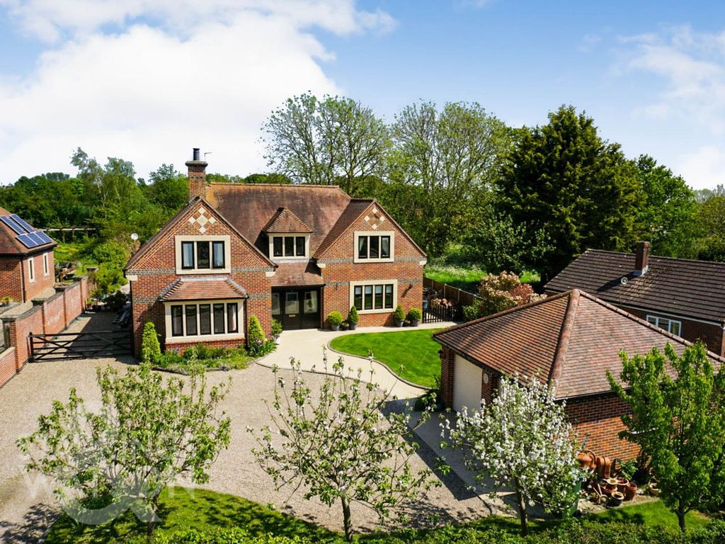 Property photo 1 of 38