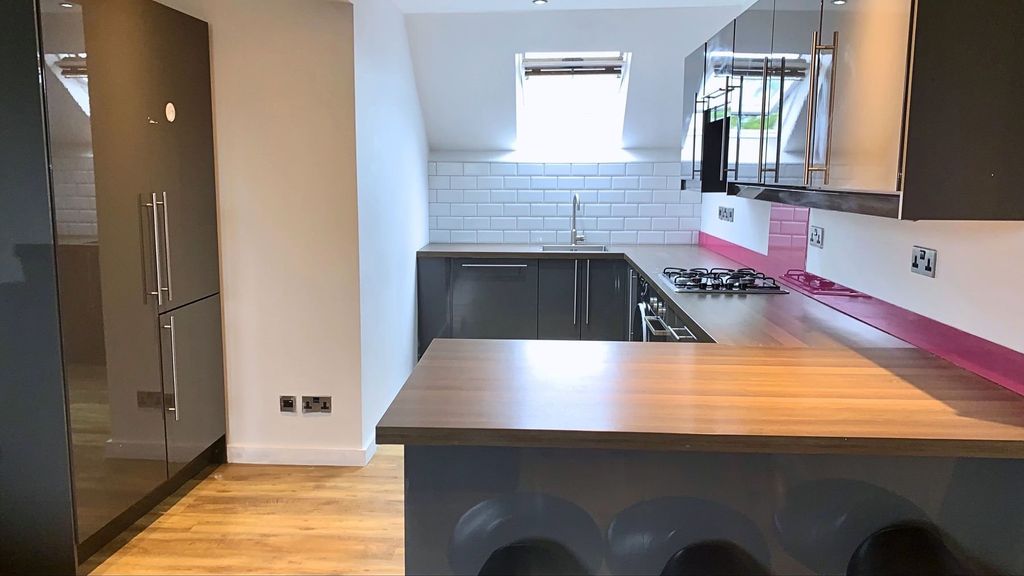 Property photo 3 of 9 48A Osborne Road Jesmond Kitchen Jpg