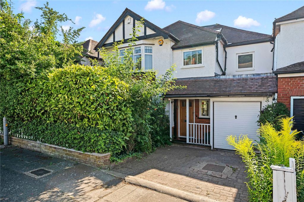Property photo 1 of 47 Picture No. 49