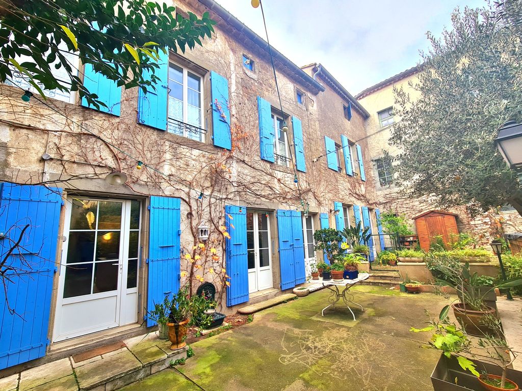 Property photo 1 of 33