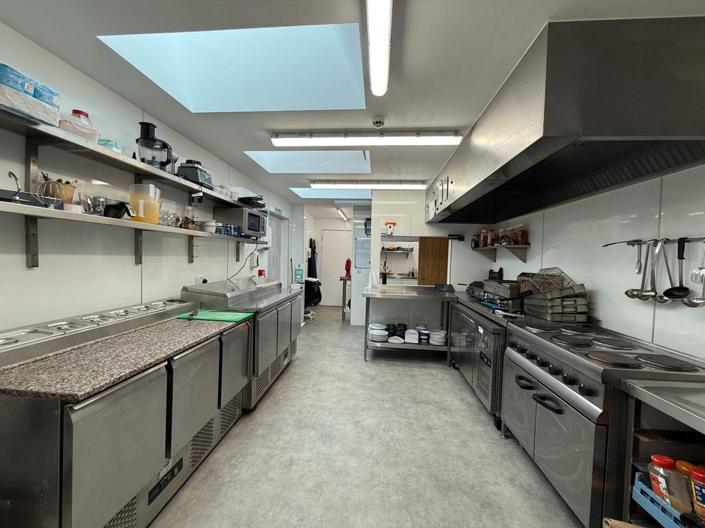 Property photo 3 of 11 Image 3