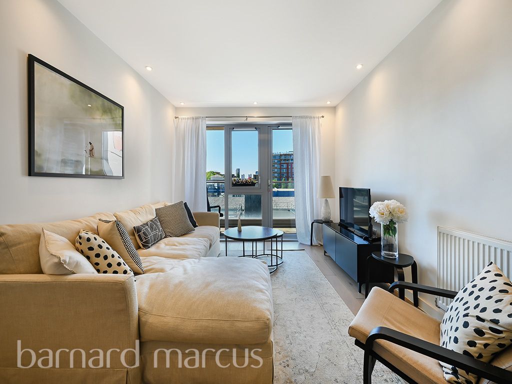 Property photo 1 of 8 Reception Room