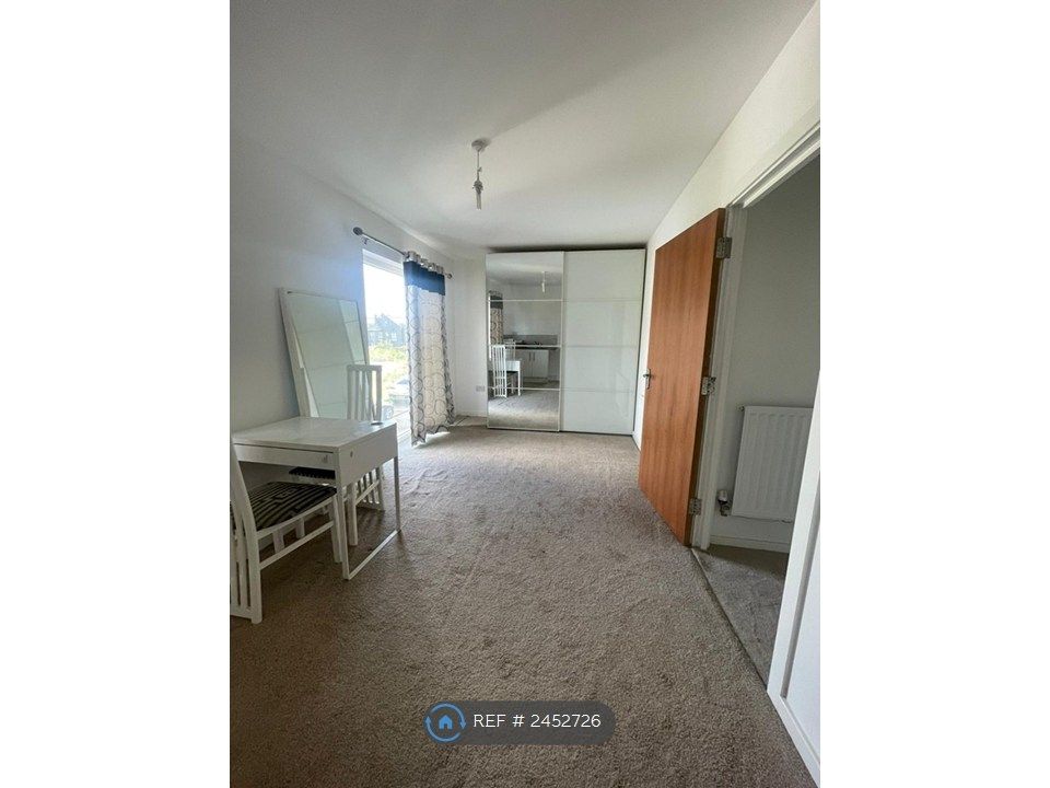 Property photo 3 of 25