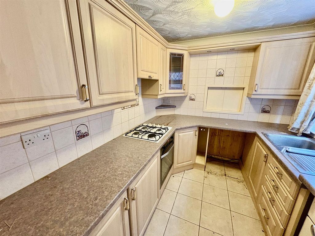 Property photo 2 of 11 Img_4030.Jpg