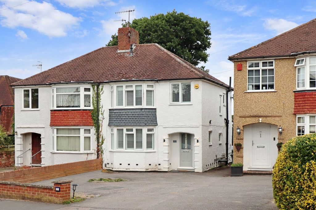 Property photo 2 of 14 External