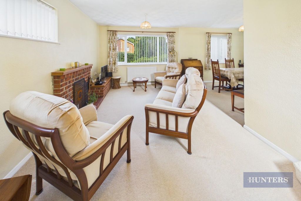Property photo 2 of 26 Cam05152G0-Pr0552-Still019.Jpg