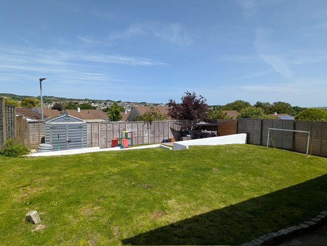 Property photo 3 of 13