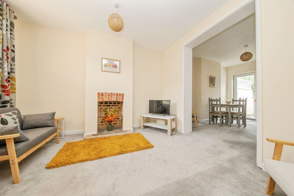 Property photo 3 of 19