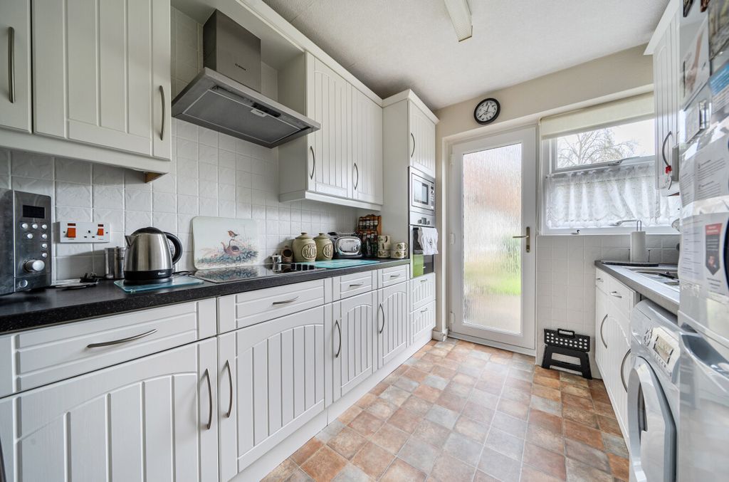 Property photo 3 of 20 1417815-13-699c3A...