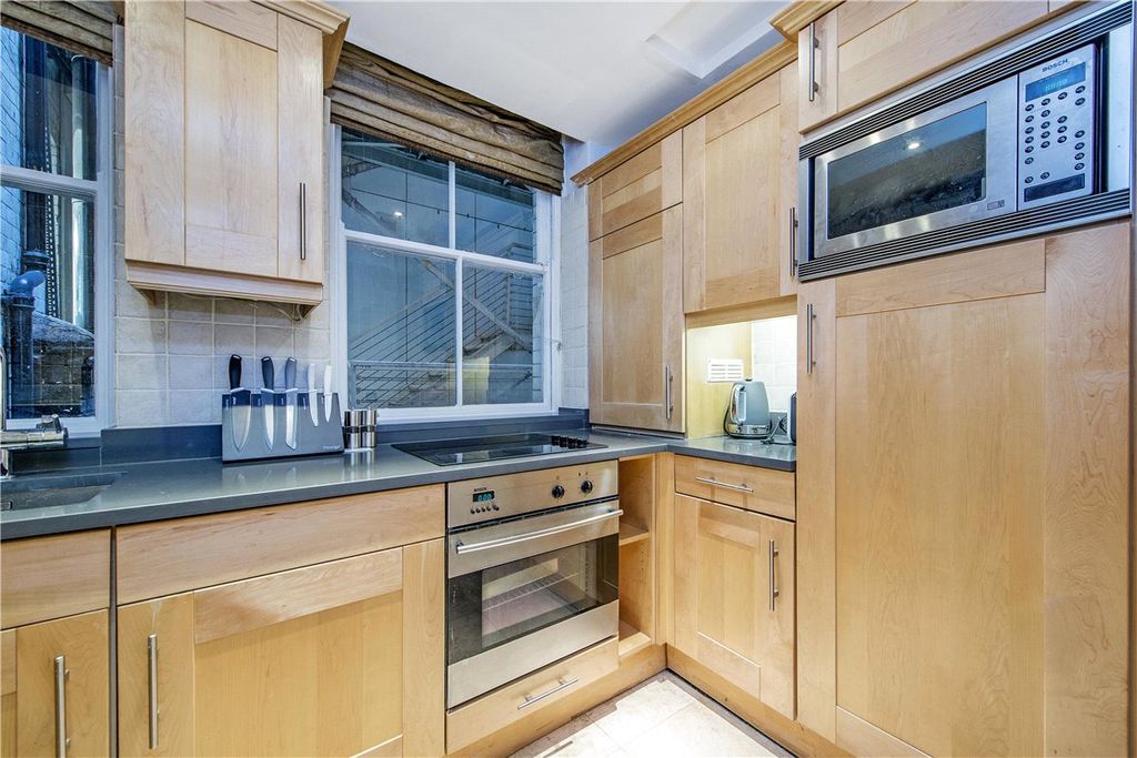Property photo 3 of 13 Picture No. 16