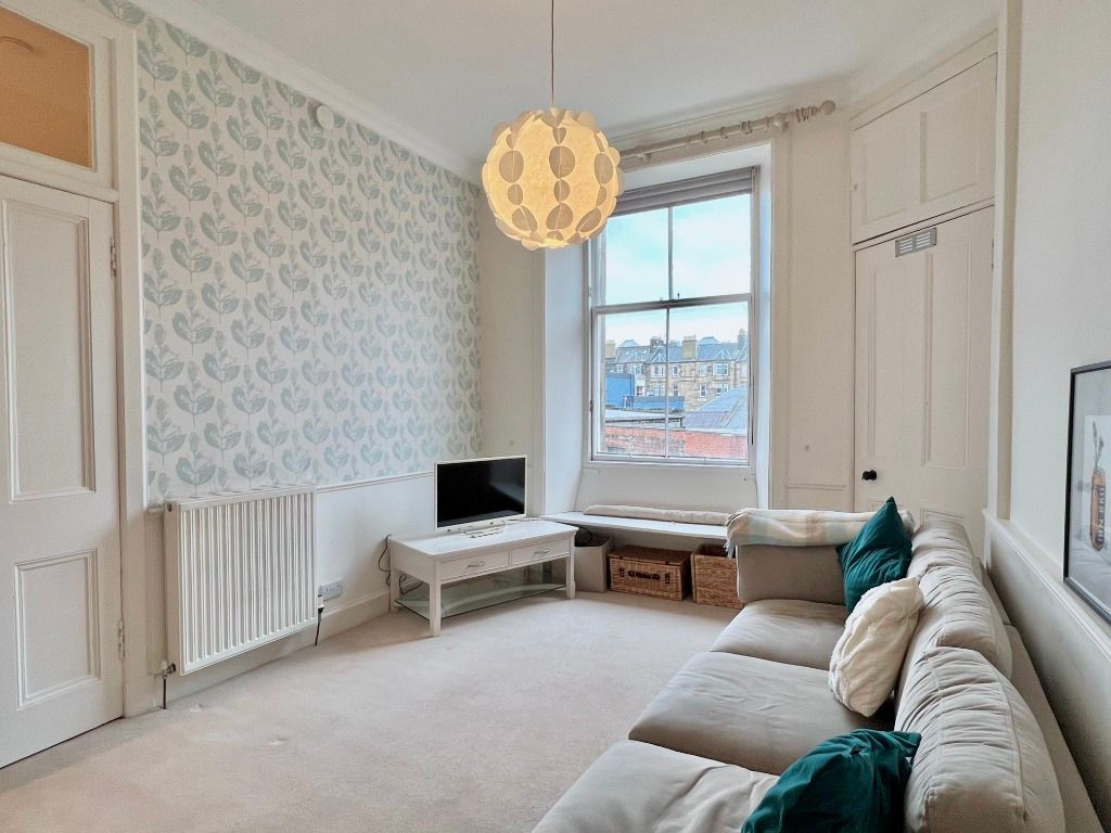 Property photo 2 of 12 Photo 2