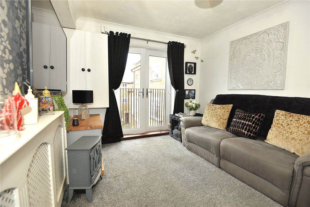 Property photo 2 of 7 Picture No. 05