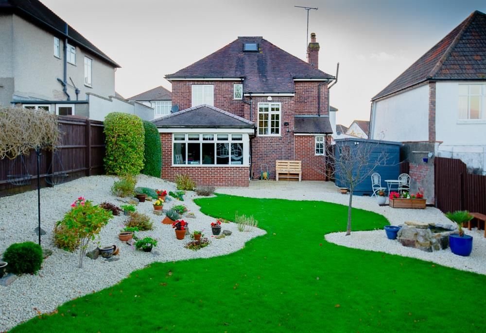 Property photo 3 of 43 Outside