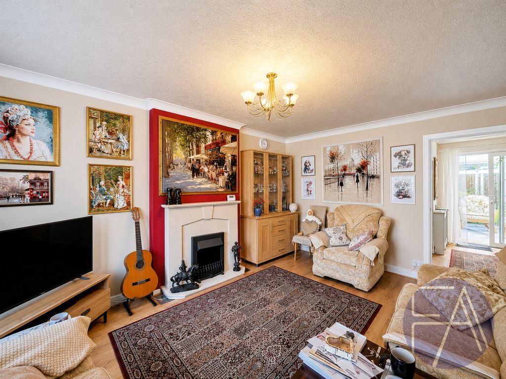 Property photo 3 of 17 5266555