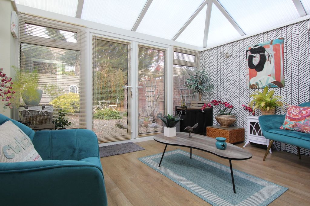 Property photo 3 of 24