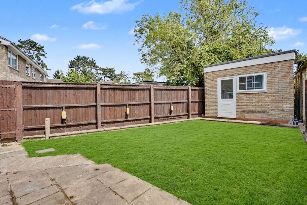 Property photo 2 of 13