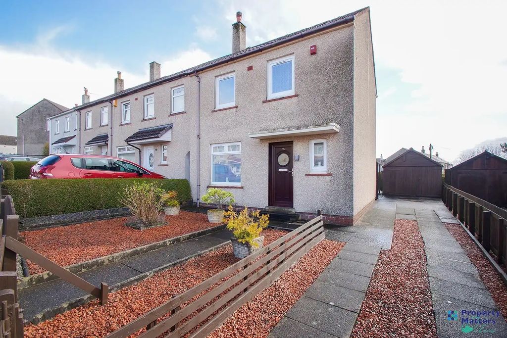Property photo 1 of 14 2 Bedroom End Terrace Villa