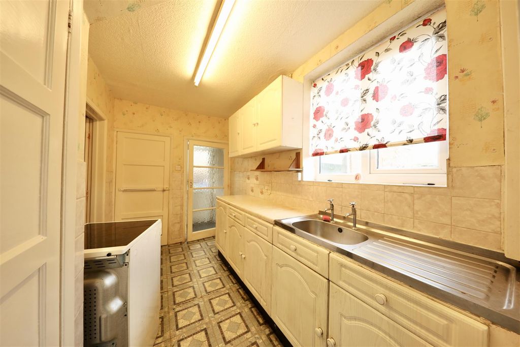 Property photo 3 of 21 0A4A9335 2.Jpg