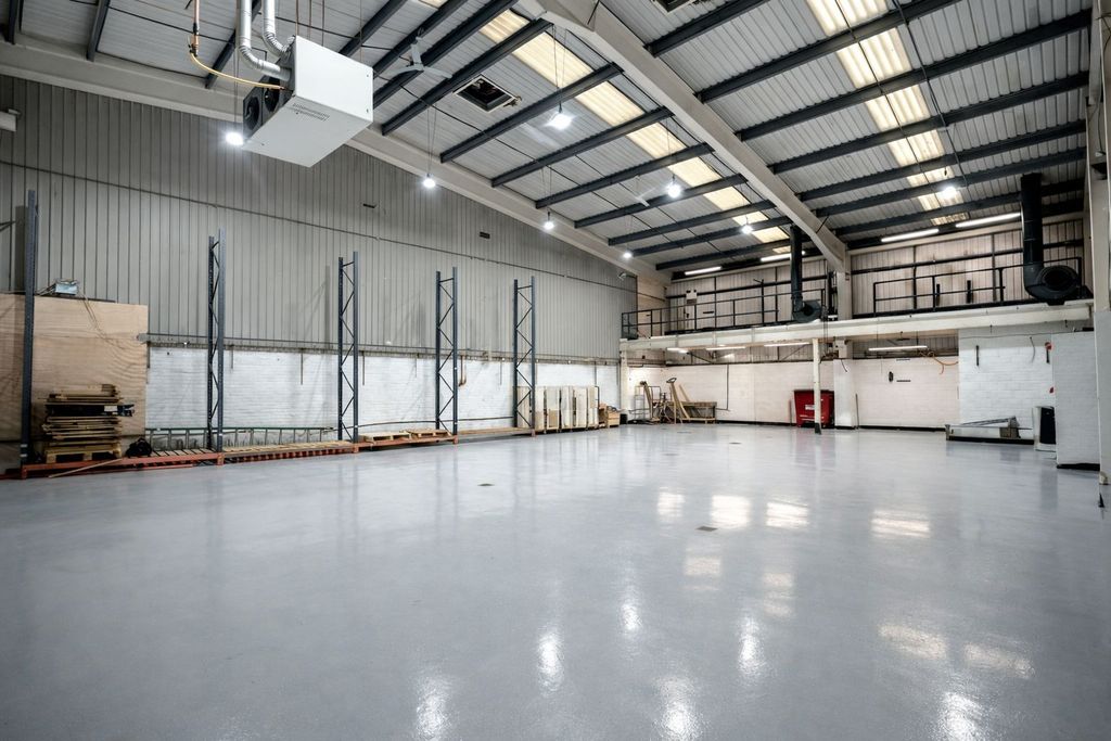 Property photo 3 of 3