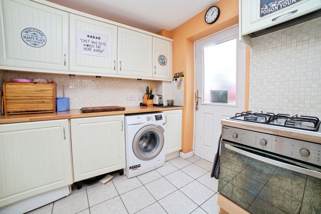 Property photo 3 of 17 Pbox-Img.Jpg