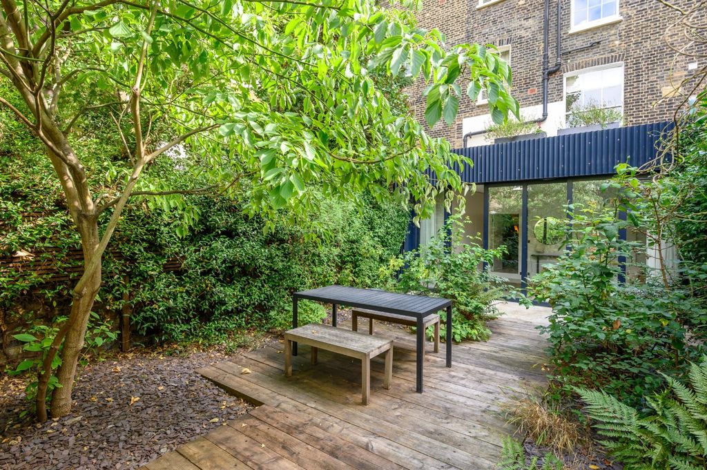 Property photo 3 of 23 Picture No. 36