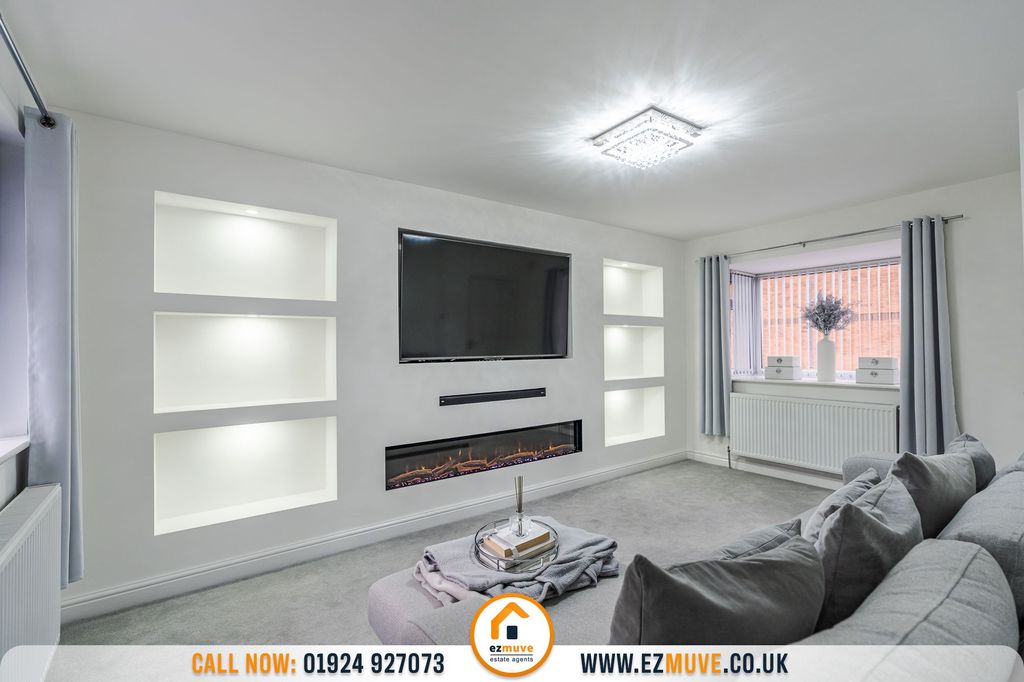 Property photo 2 of 23